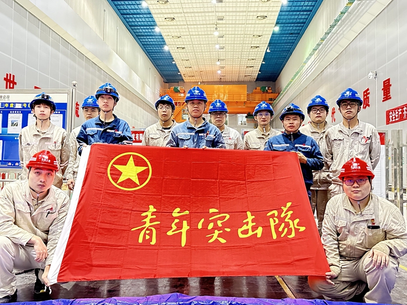 青年突击隊合影.jpg