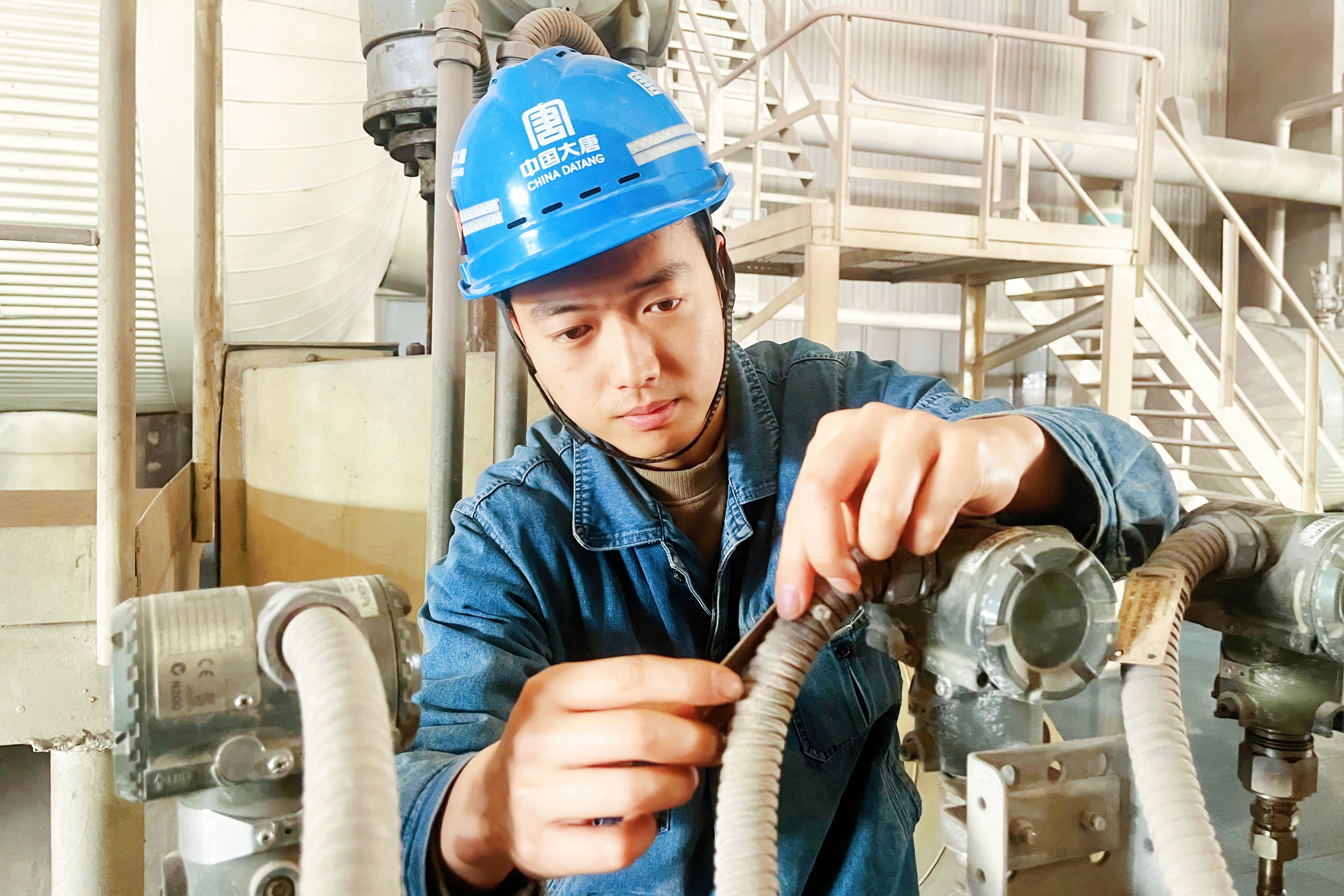 1712727054325055347.jpg 【现场风采】武安发电公司:铆足干劲绷劲“安全弦” (2).jpg