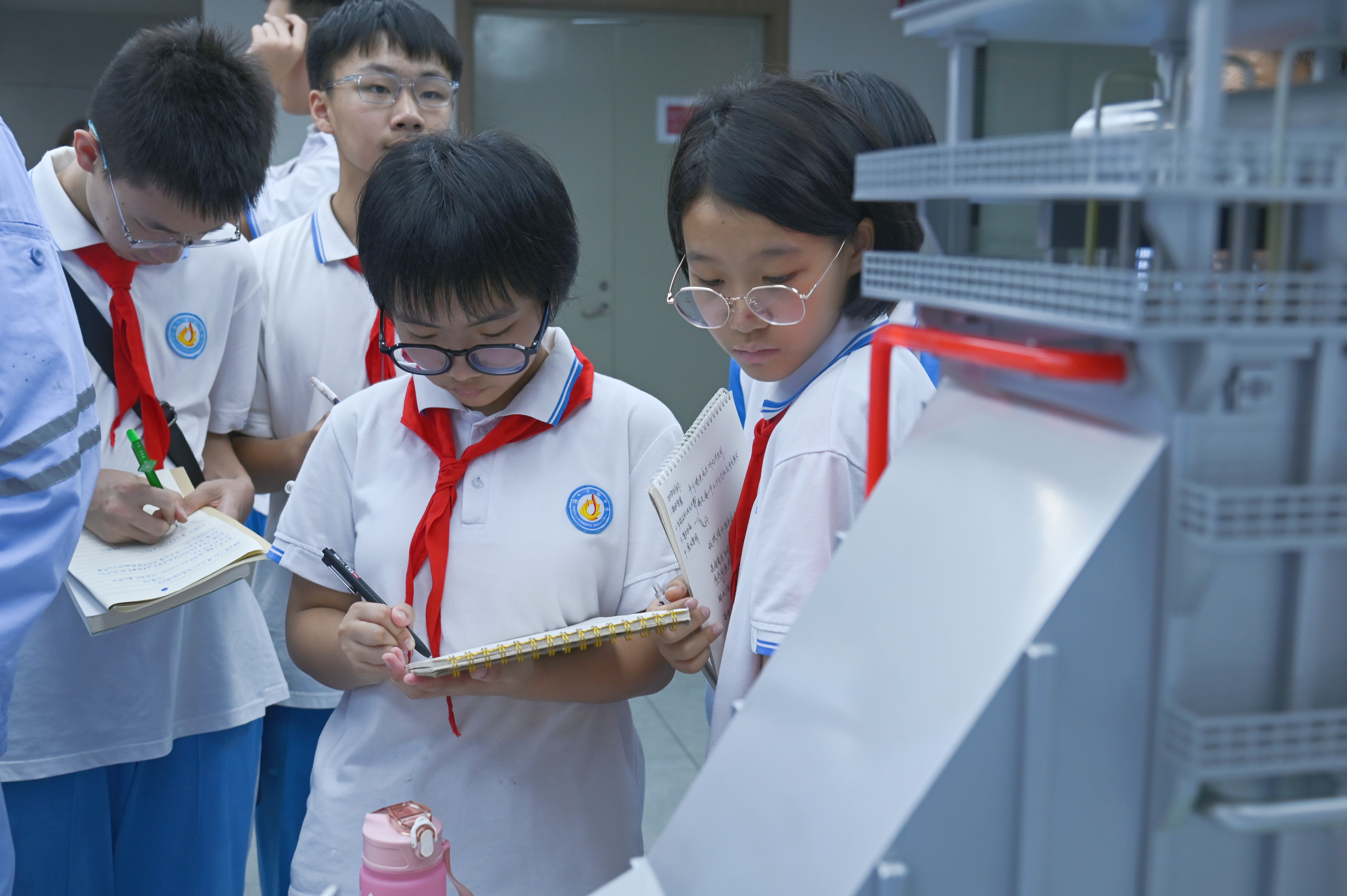 1716779141791064848.jpg 4.jpg