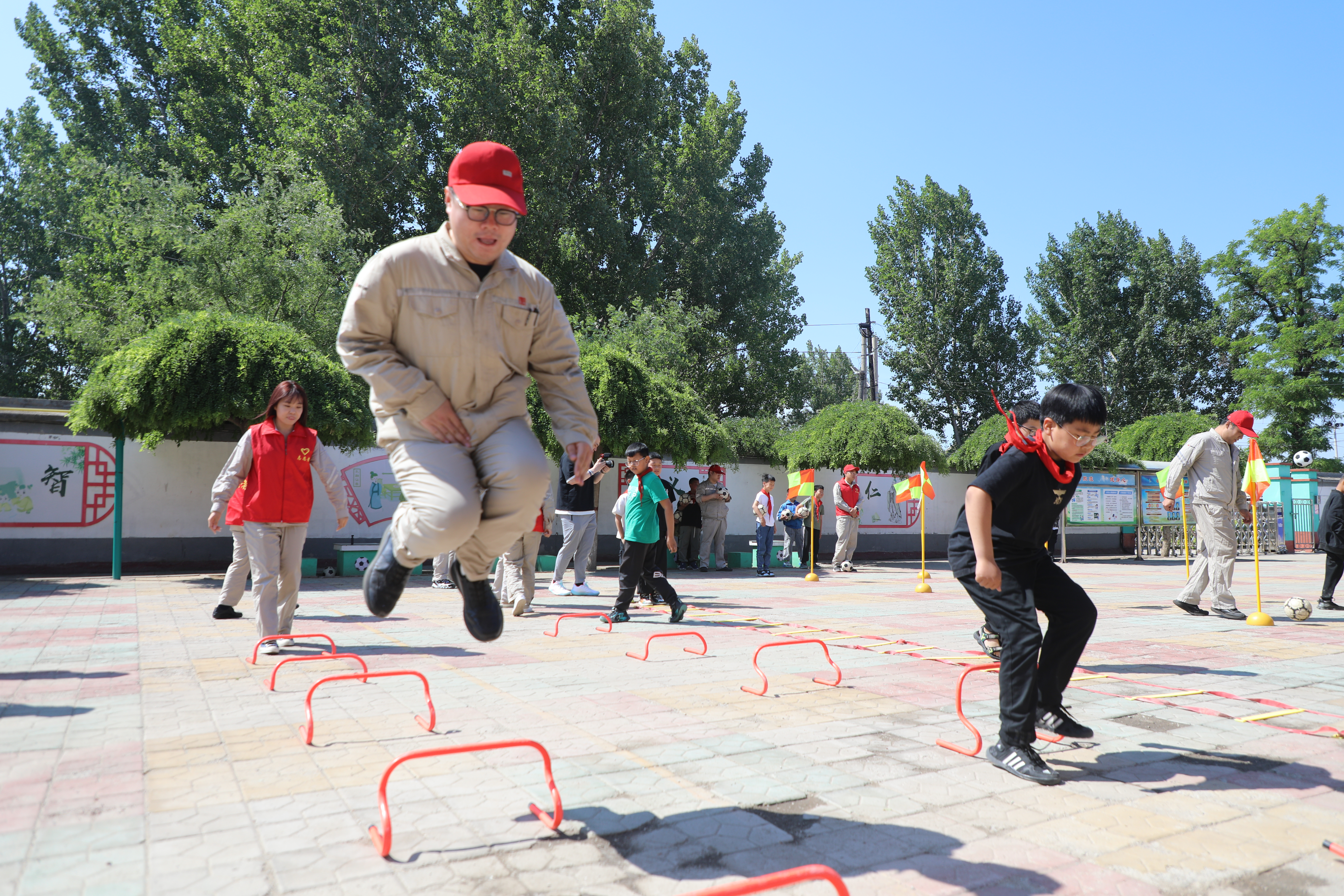 【现场风采】丰润热电公司：“大唐启明星课堂”走进大孟各庄小学 (5).jpg